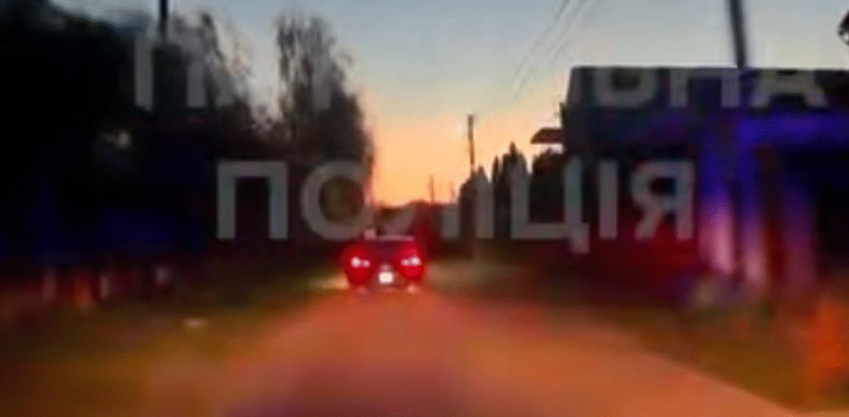 Підліток під Києвом втікав від поліції й вчинив ДТП