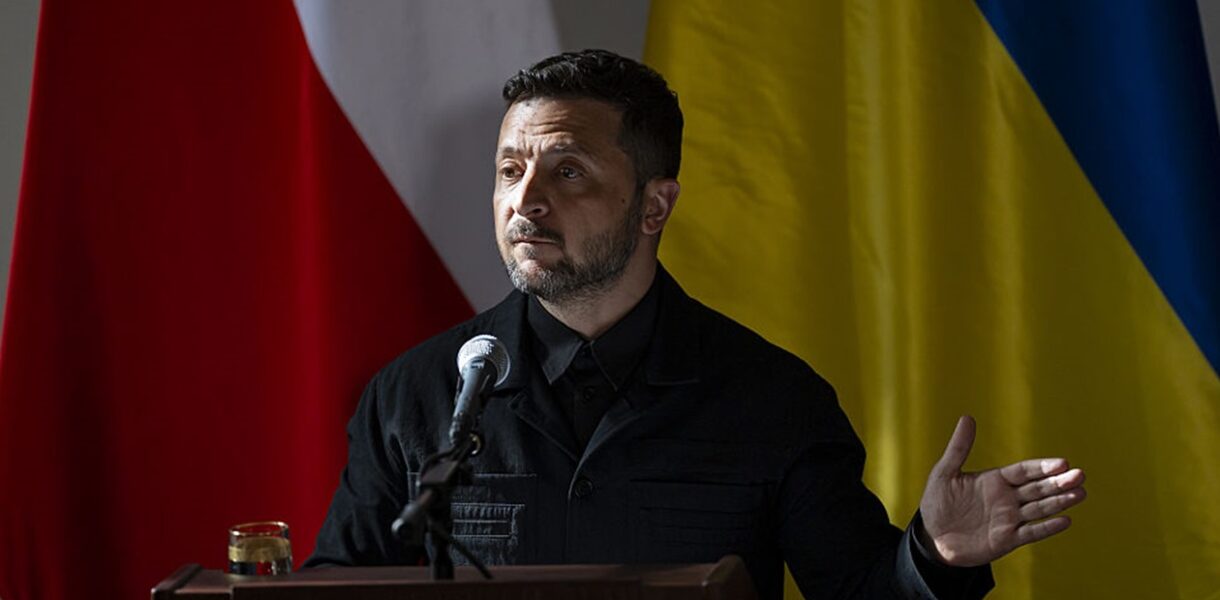 Зеленський відреагував на можливу "загрозу" чеській ініціативі