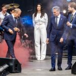 Невідомий кинув димову шашку в бік прем'єрів Нідерландів і Польщі
