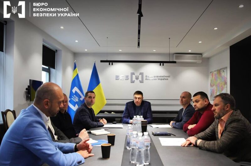 БЕБ викрило підпільний НПЗ потужністю 100 тонн палива за добу