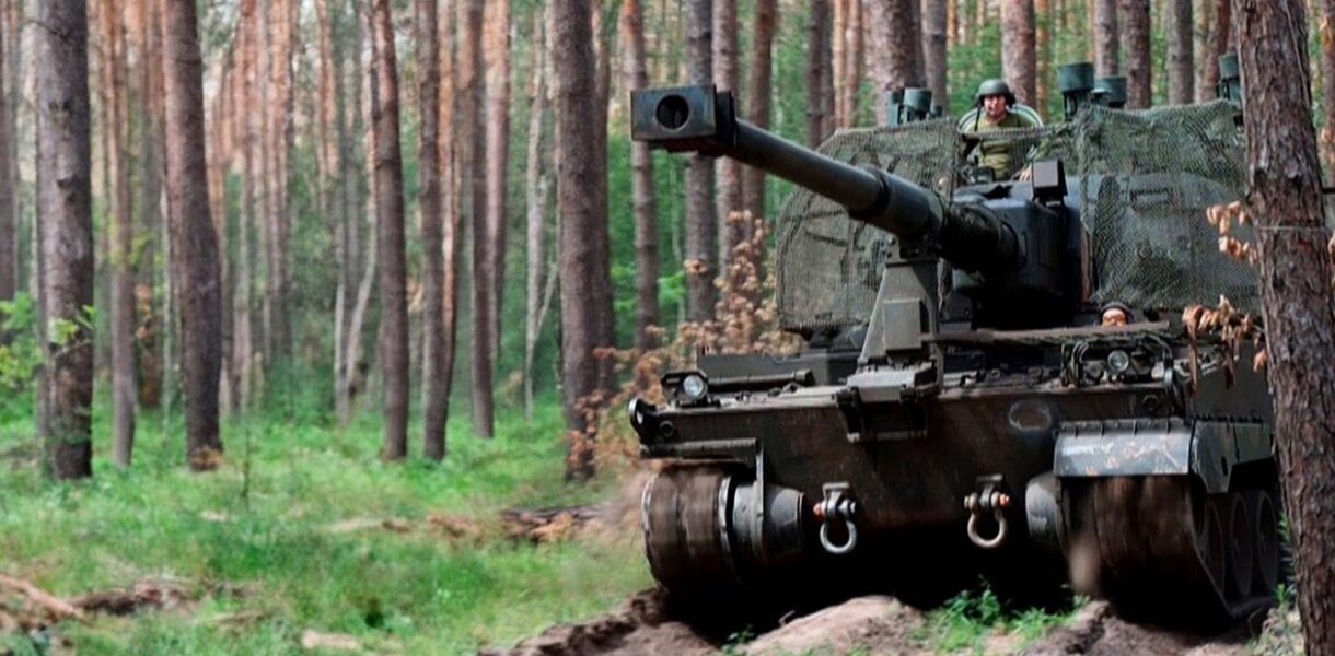 Генштаб заявив про активні бої на трьох напрямках