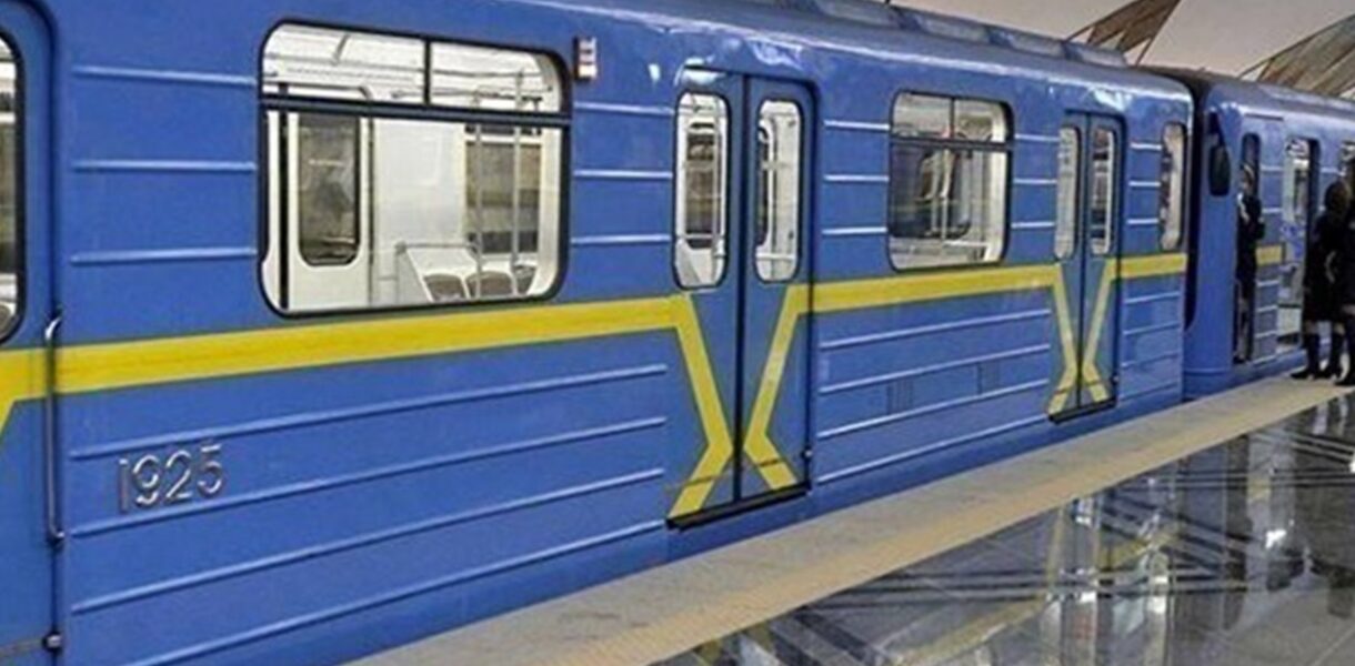 В метро Києва жінку побили за проросійські гасла