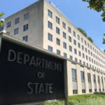 Держдеп: США стоятимуть пліч-о-пліч з Україною