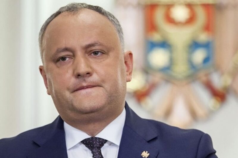 У Молдові допустили блок проросійського Додона до виборів