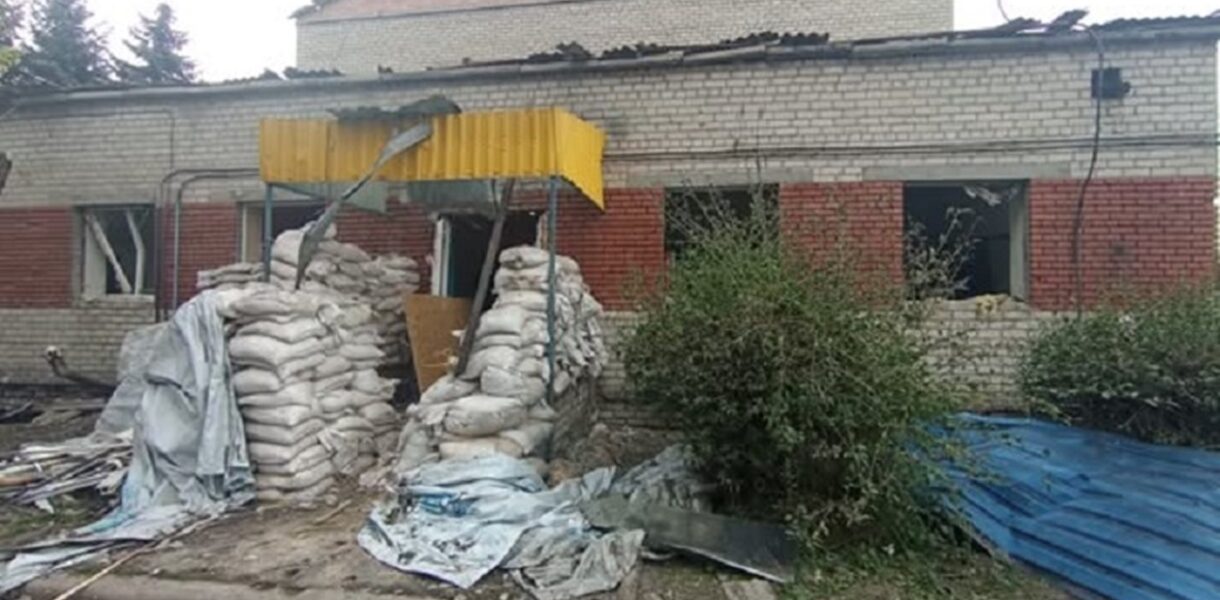 РФ вдарила по пожежній частині у Добропіллі