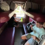 Пасажир поскаржився на умови у вагоні першого класу та отримав емоційну відповідь від «Укрзалізниці»