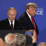 Що Трамп подарував Путіну? У готелі на Алясці знайдено документ, який розкриває нові деталі зустрічі