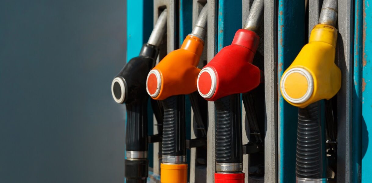 Росія зупинила продаж бензину на Курилах