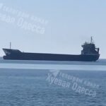 Під Одесою на міні підірвалось судно