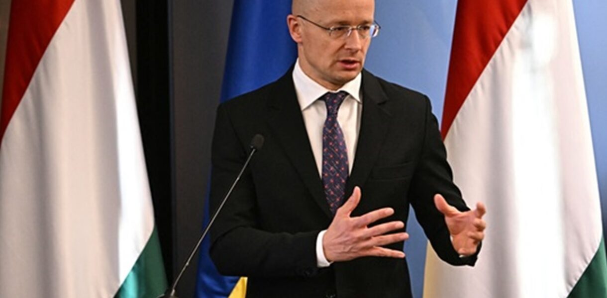 Угорщина та Сербія прискорять будівництво нафтопроводу - Сіярто