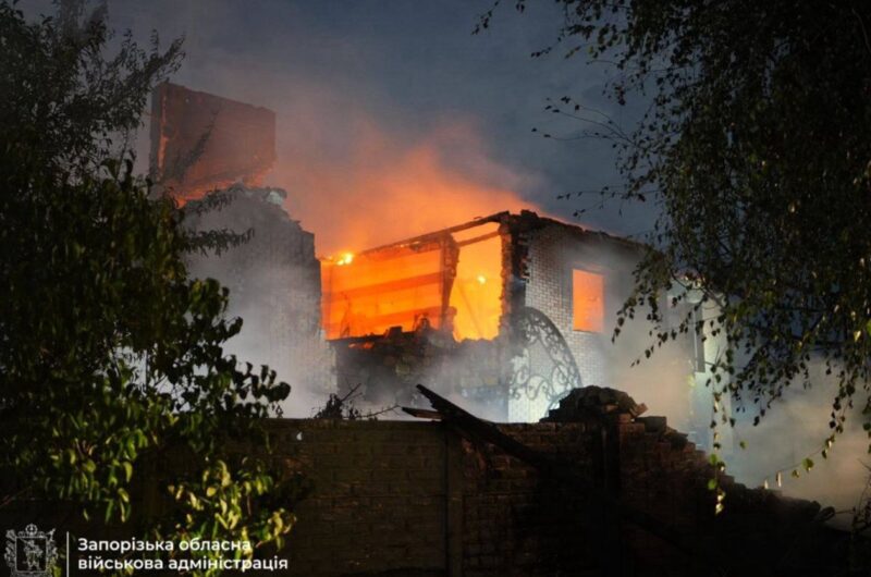 З'явилося відео "прильоту" по будинку в Запоріжжі