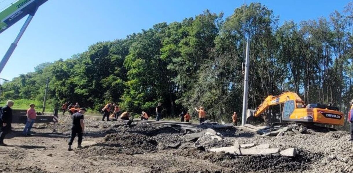 Вибухи на Київщині: 28 поїздів змінили маршрути