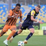 Відео консультації з VAR судді матчу із Шахтарем