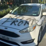 «На фронт». У Вроцлаві вандали розмалювали авто українки (фото)