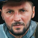 Польський спортсмен здійснив спуск з Евересту на лижах без кисню