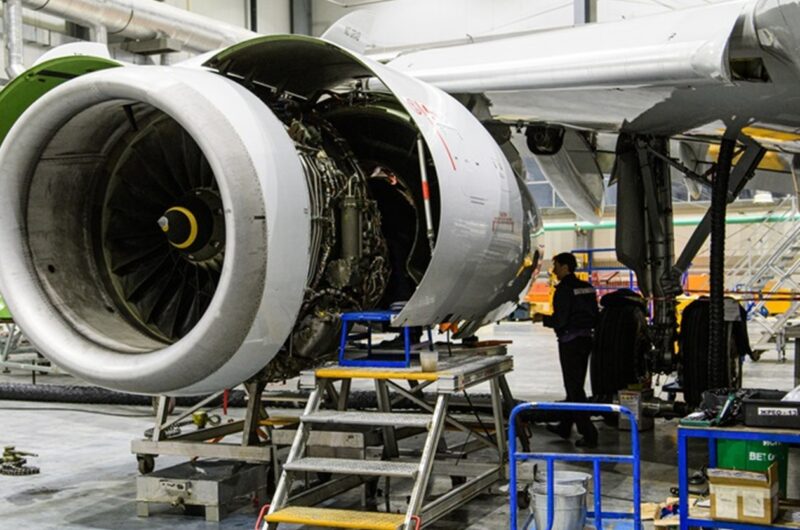 Канібалізм знищує російську цивільну авіацію