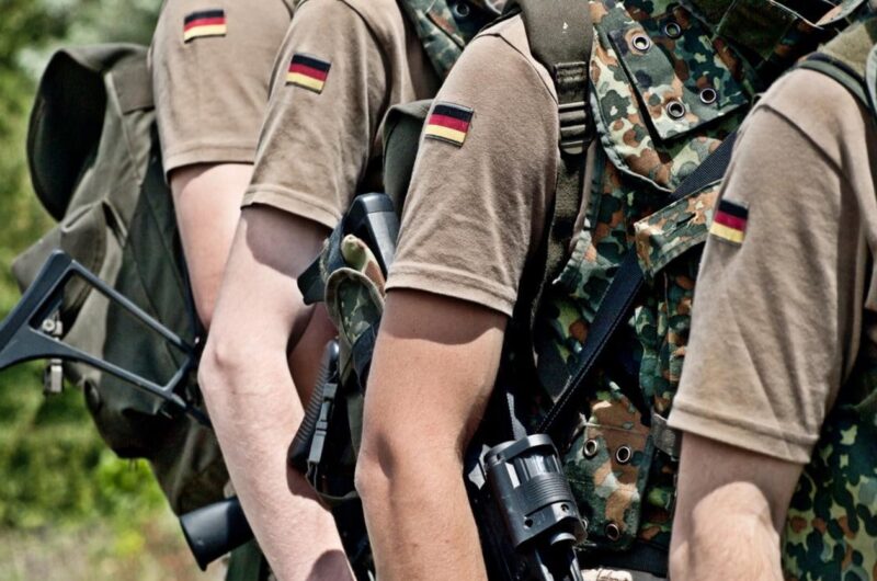 Німеччина розглядає призов до армії за лотерейною системою - ЗМІ