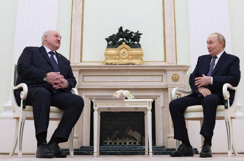 Лукашенко визнав проблеми в економіках Білорусі та Росії