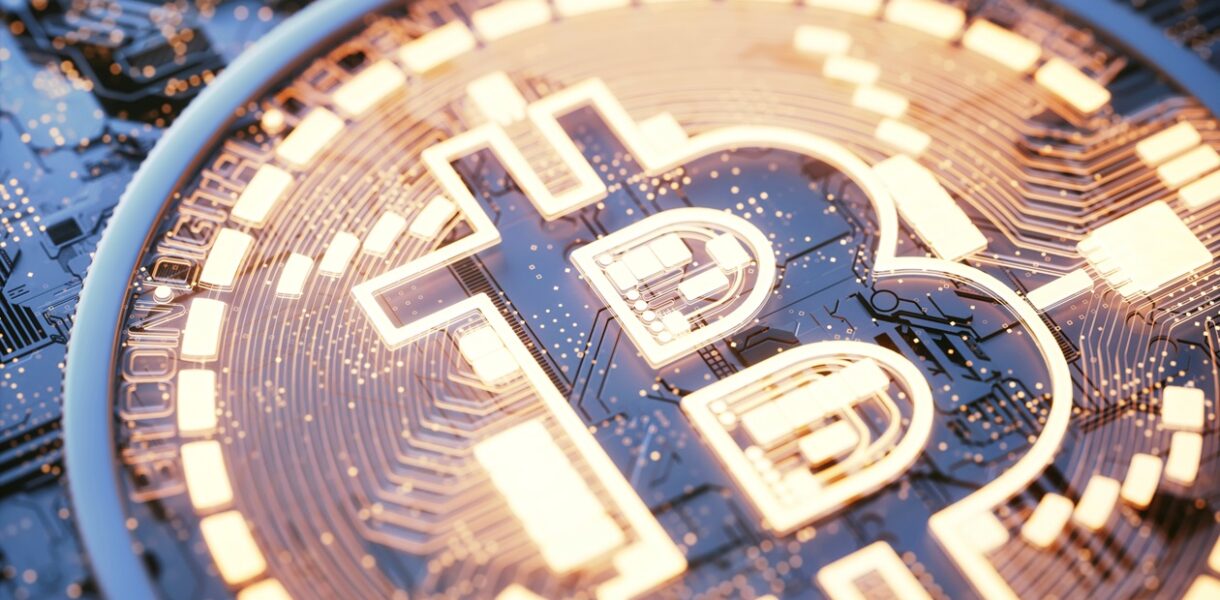 Bitcoin обвалився нижче $105 тисяч