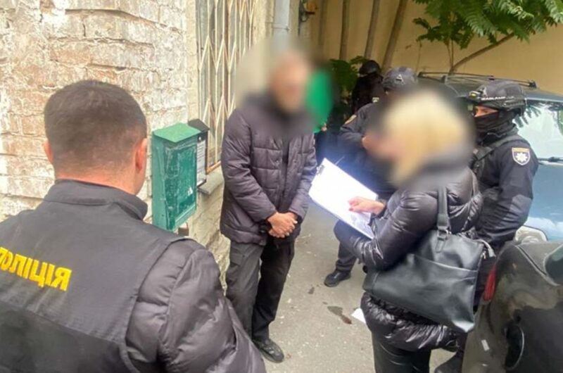 Затримано керівника громадської організації за привласнення коштів