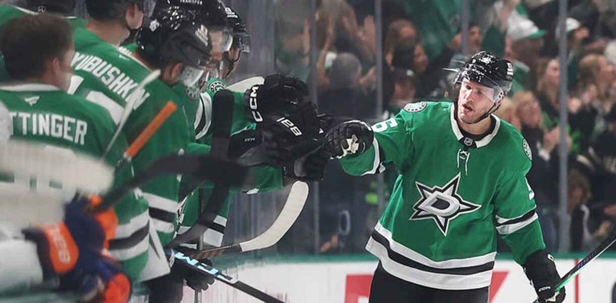 НХЛ: Анахайм увірвався в топ, розгромивши Флориду