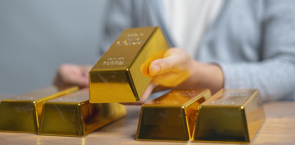 Реальні закупки золота Китаєм перевищують офіційні в 10 разів - ЗМІ