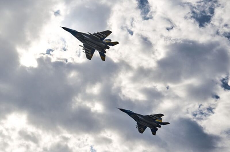 Повітряні сили показали роботу техніків F-16