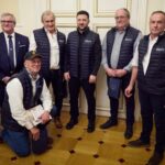 Зеленський зустрівся з рибалками Франції, які передають антидронові сітки