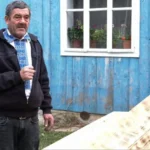 Буковинець змайстрував собі труну та 15 років зберігає її в гаражі