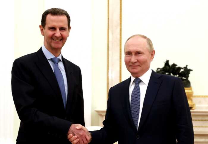 Рік після втечі сирійського диктатора Асада: міжнародні журналісти розкривають «Досьє Дамаска» зі свідченнями масових убивств і тортур