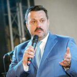 Колишній нардеп та зрадник Андрій Деркач отримав звання «героя Росії»