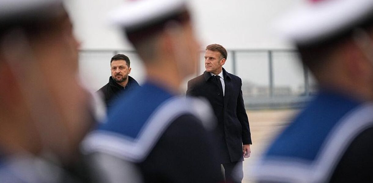 Зеленський прибув у Париж і зустрівся з Макроном