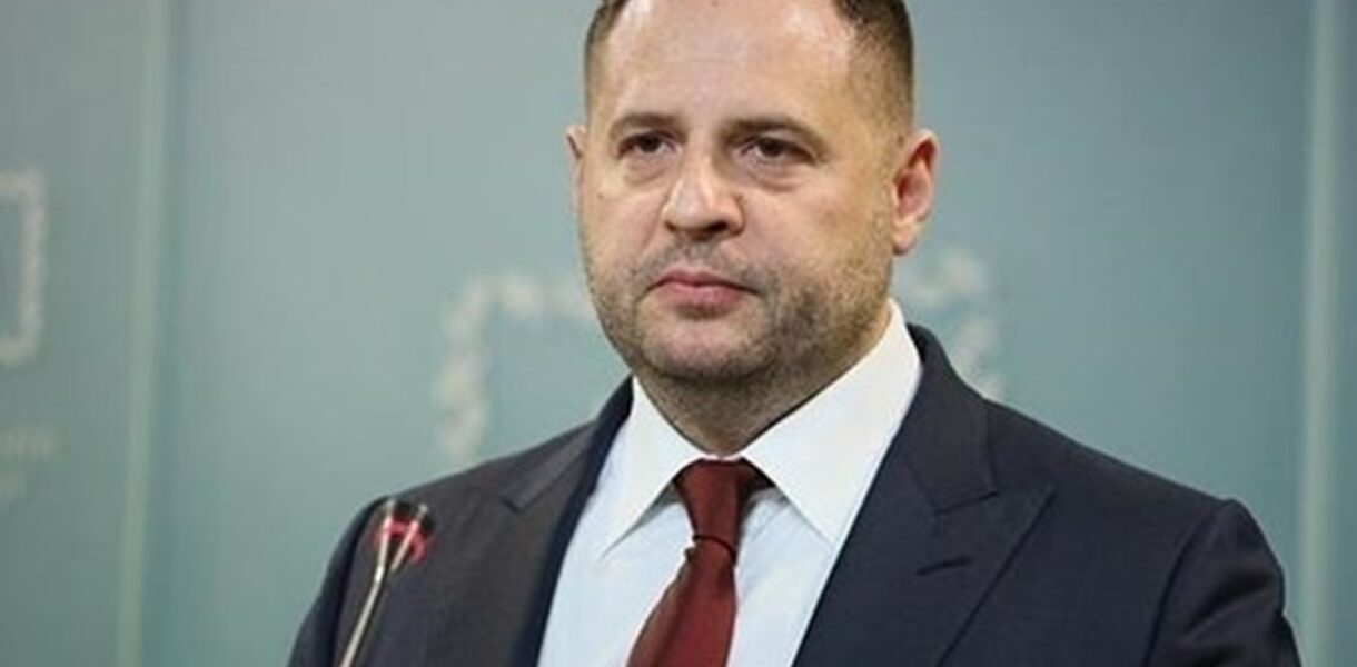 Єрмак подав у відставку - Зеленський