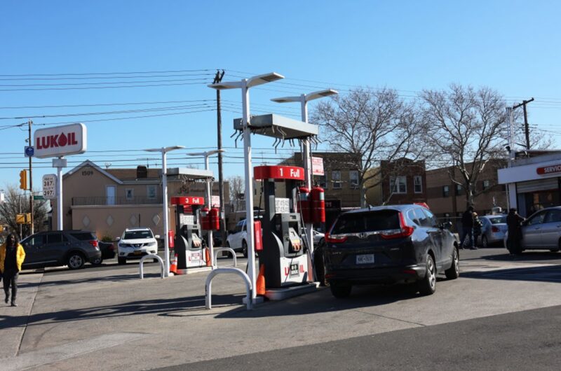 В США Лукойл змушений працювати лише з дрібними банками - ЗМІ