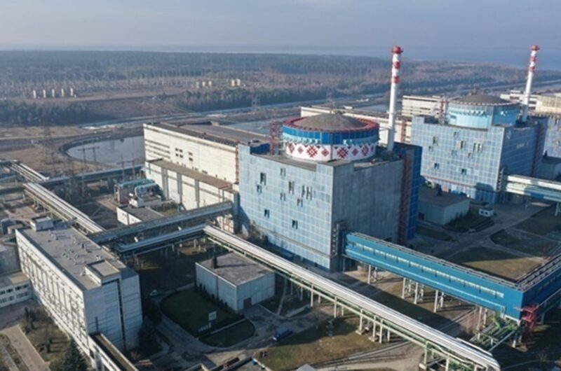 АЕС України знизили потужність через обстріли РФ