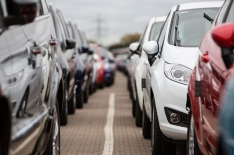 ЄС відтермінував заборону на дизельні та бензинові авто