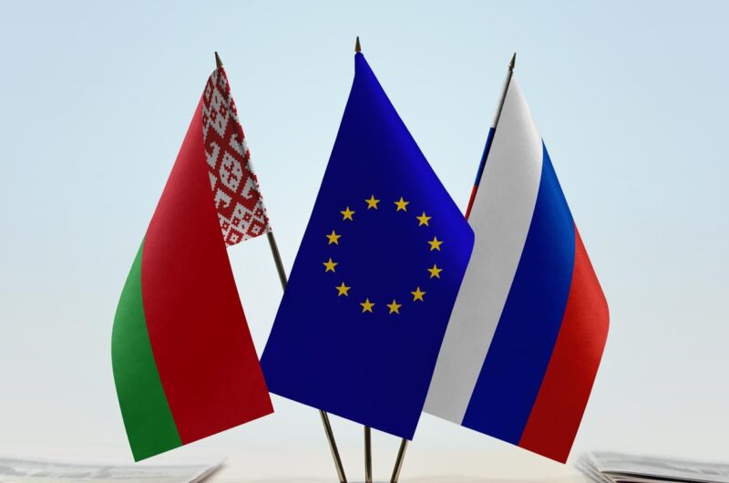 Євросоюз розширив санкції проти Росії та Білорусі