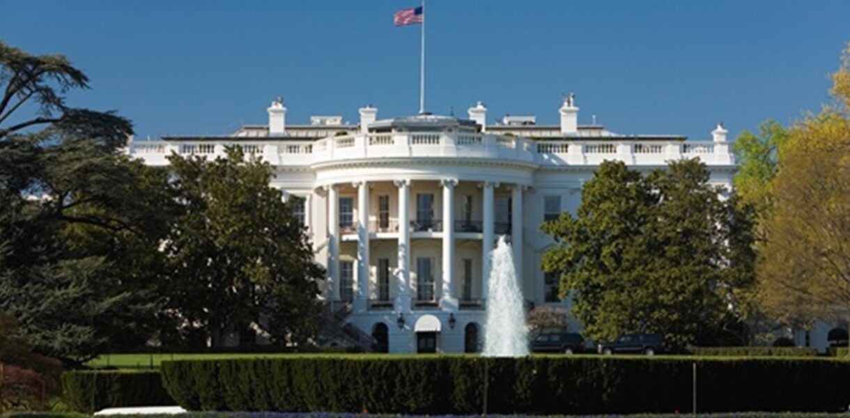 Трамп назвав суму, яку витратять на будівництво бального залу в Білому домі