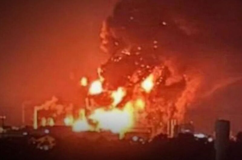 Уражено НПЗ та інші об'єкти окупантів - Генштаб