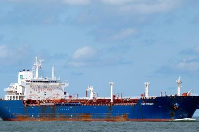 США "відрізали" Венесуелу від доступу до нафти з Росії - ЗМІ