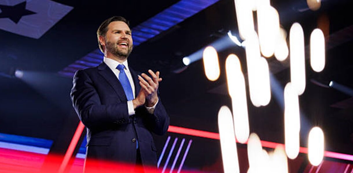 Венс різко висловився про допомогу Україні від США