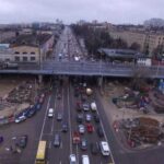 Знесення «Більшовика» за 121 мільйон: як Київ віддав підряд компанії з судимим керівником і зв’язками з мегабудівельними схемами