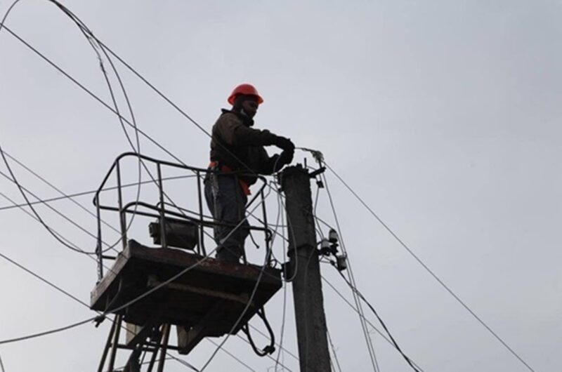 Атака РФ: три області майже повністю знеструмлені