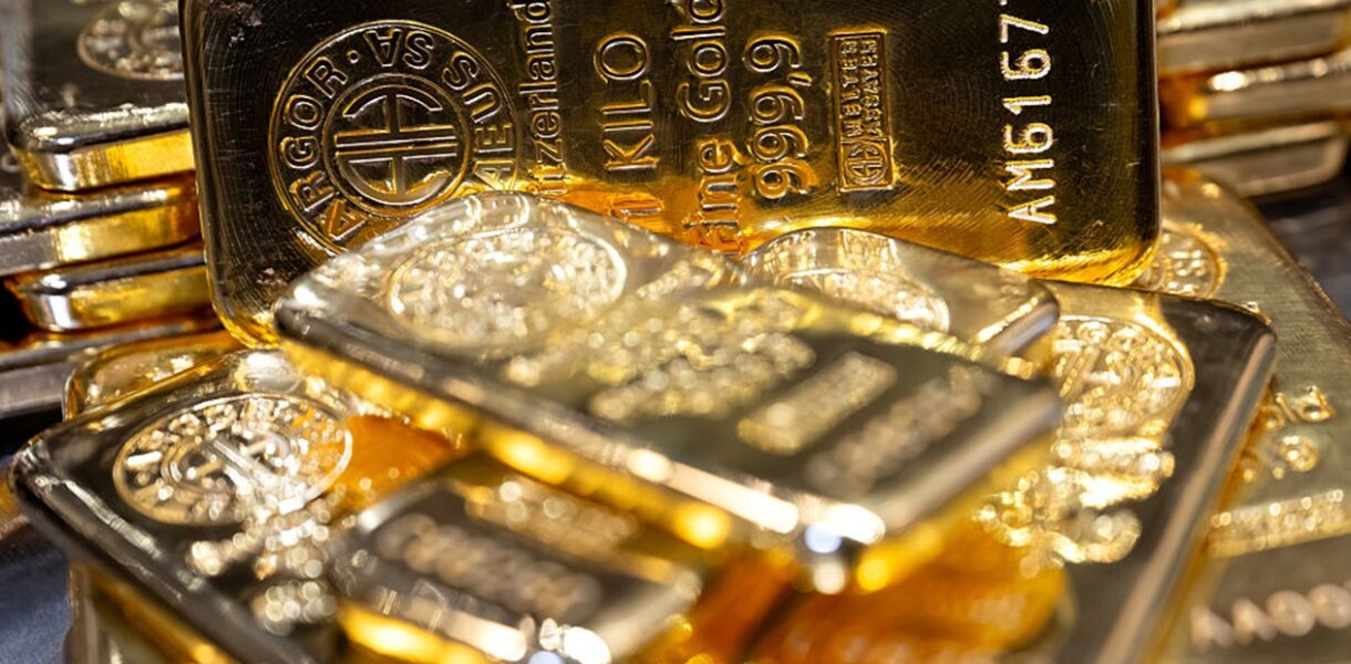 Золото та срібло розпочали рік зі зростання