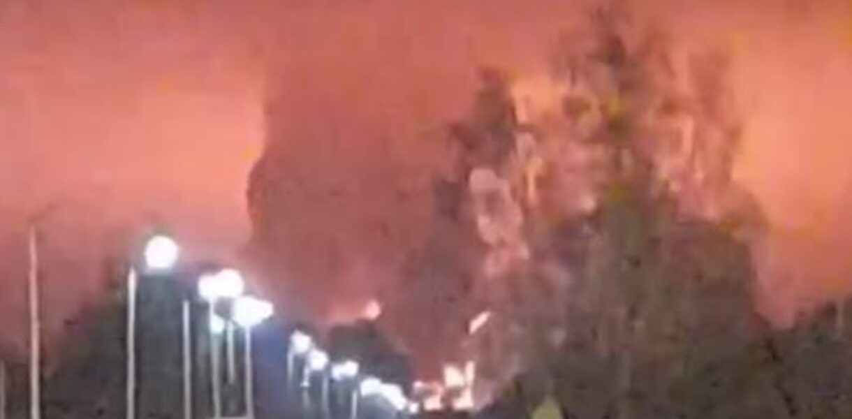 У РФ після атаки БПЛА палає нафтобаза