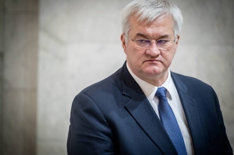 Сибіга закликав запровадити санкції проти тіньового зернового флоту РФ