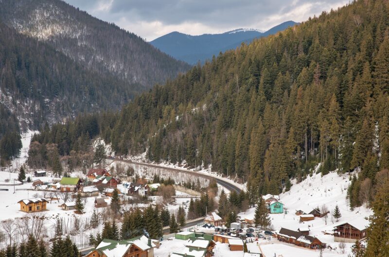 В Україні надходження турзбору зросли на третину