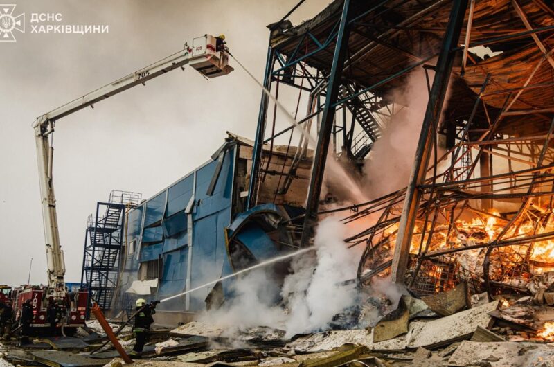 Росіяни вдарили ракетою по передмістю Харкова