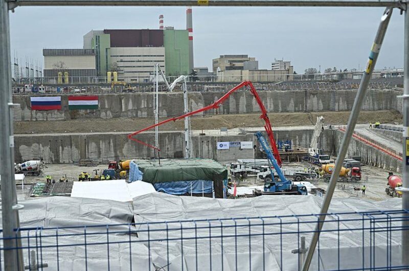 Росія почала будувати нову АЕС в Угорщині