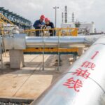 РФ знижує ціни на нафту для Китаю, щоб компенсувати "втрату" Індії - ЗМІ